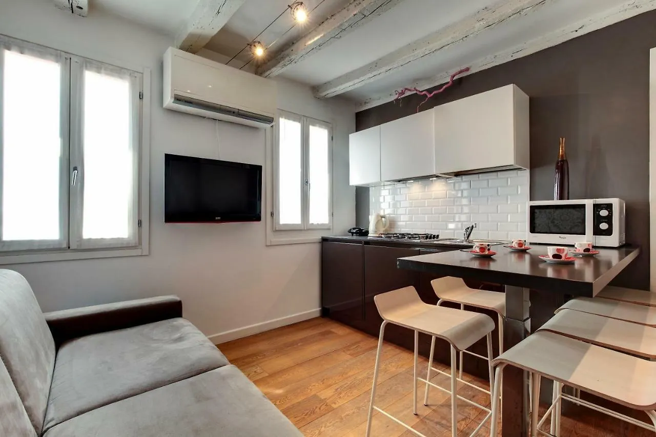 شقة Ca' D'Oro Design By Wonderful Italy البندقية 0*,  إيطاليا